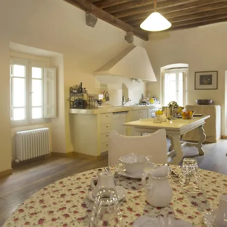 Bed & Breakfast Guest Margherita Lucca