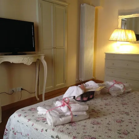 Guest Margherita Bed & Breakfast